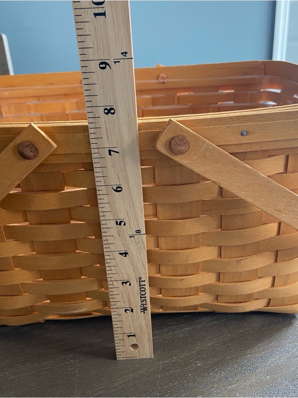 Longaberger Medium Market Basket w/ Protector Insert - Picture 6 of 11